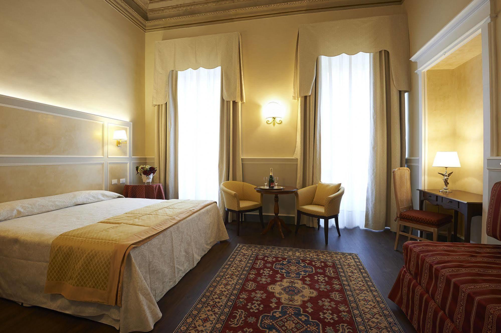 Hotel Firenze Capitale Zewnętrze zdjęcie